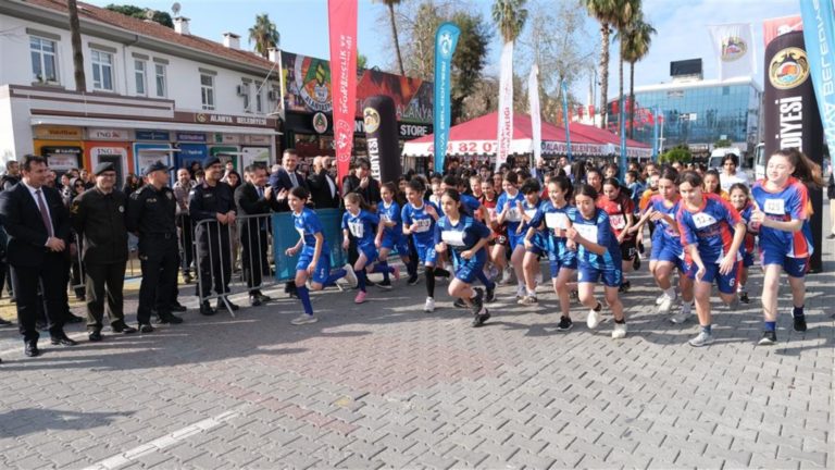 Alanya Inter-School Atatürk Race